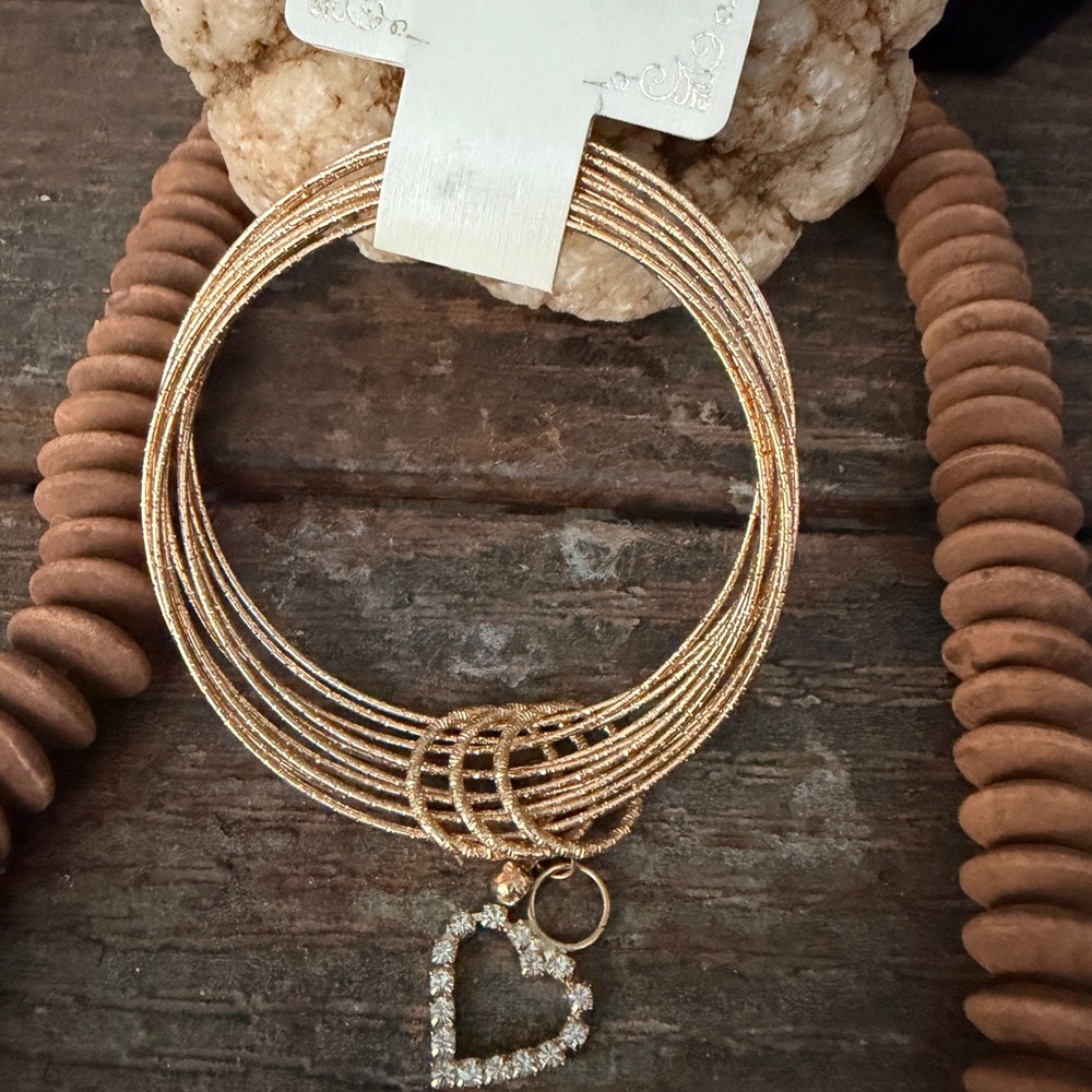 Sparkling Gold Heart Charm Bracelet